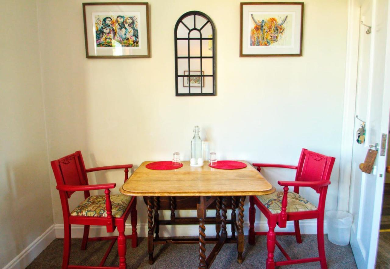 The Red Red Robin Cottage Portree Eksteriør bilde